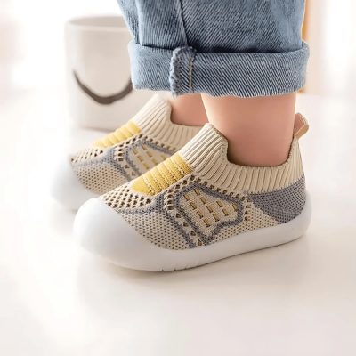 Baba kocsicipő és totyogó cipő - Csúszásmentes, kötött pamut, 6-24 hónapos | MESHSTEPS