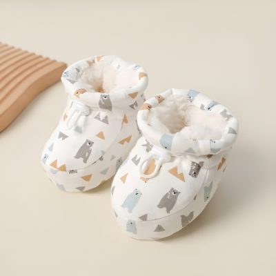 Meleg, csúszásmentes babacipő | BABYBOOT